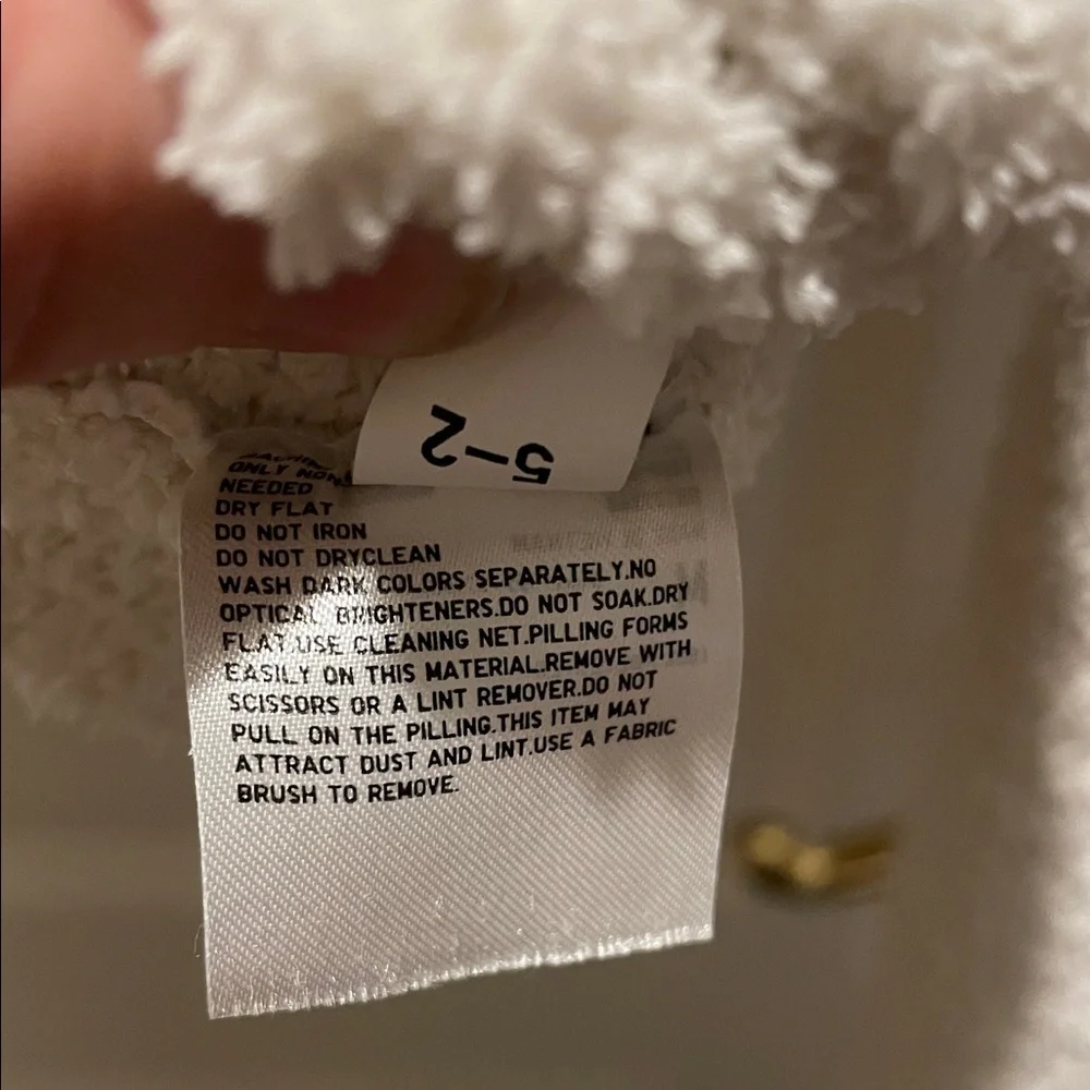Uniqlo Cream Crew Neck Teddy Bear Sweater